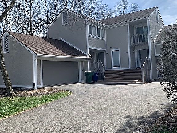 2nd image of 6348 Chippenhook Ct #6350