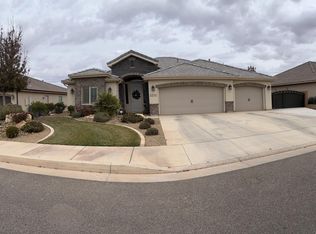 3375 E Crimson Ridge Dr, St George, UT 84790