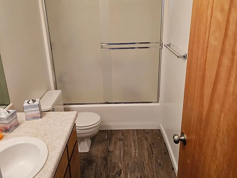 1748 E Beech Ave — Photo 6