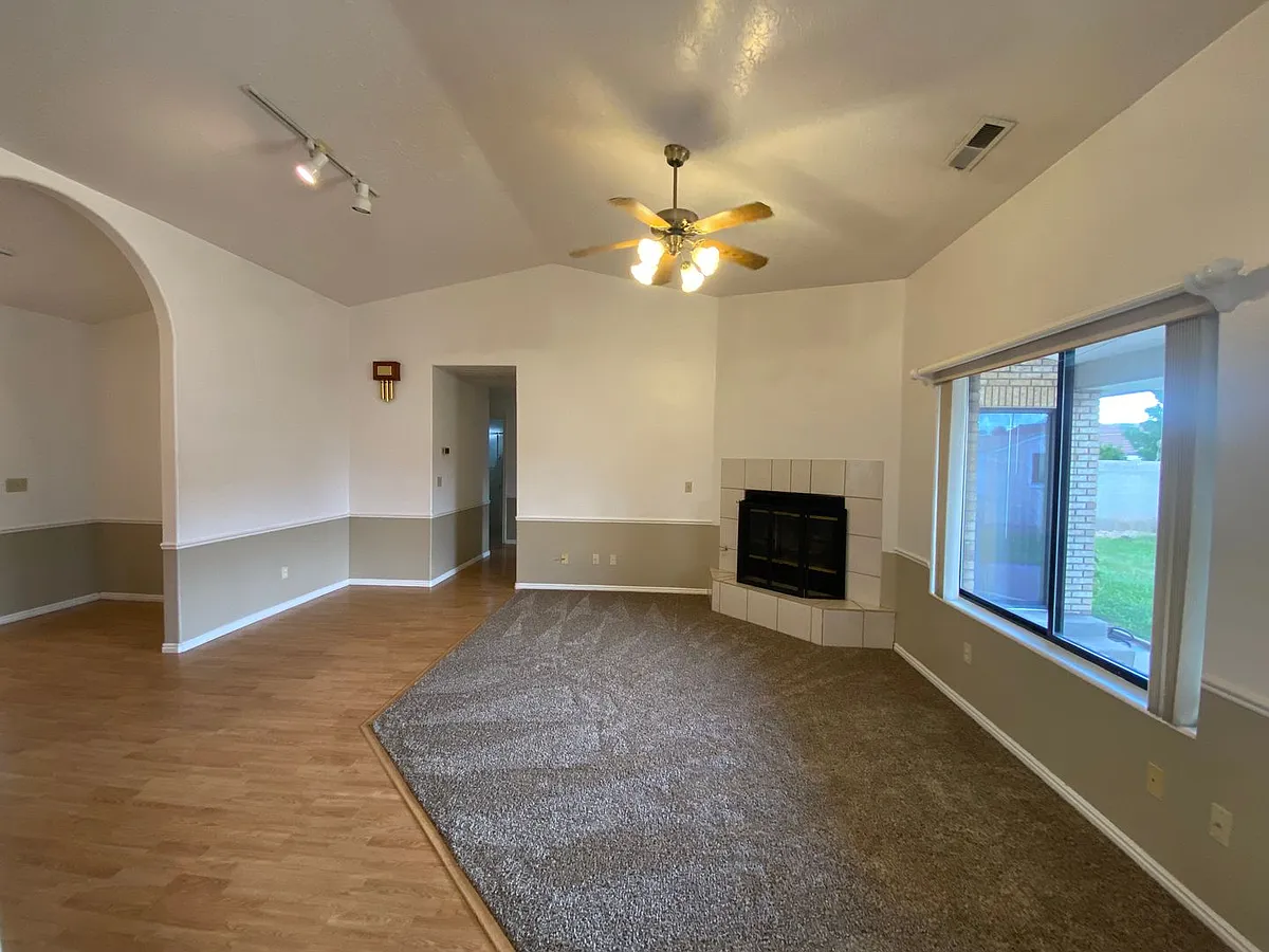 Building Photo - 835 S 940 E