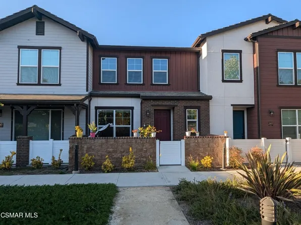 140 Farmhouse Dr, Simi Valley, CA 93065