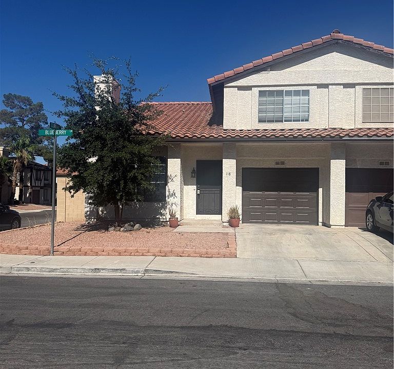 1st image of 118 Blueberry Ln