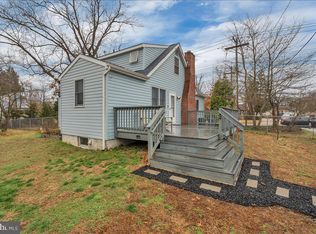 20 W Laurel Rd, Stratford, NJ 08084