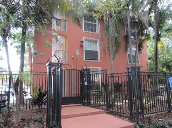 3245 Virginia St APT 23, Miami, FL 33133