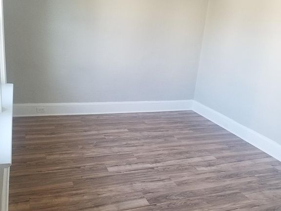 5th image of 31 Orchard St Floor 2