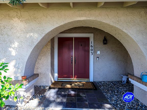 5th image of 1603 Inverness Dr