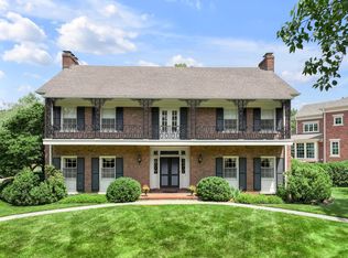 905 Lakewood Dr, Lexington, KY 40502