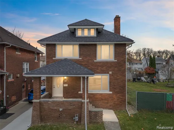 3297 Taylor St, Detroit, MI 48206