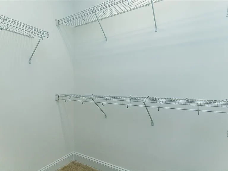 306 Clementine Dr — Photo 24