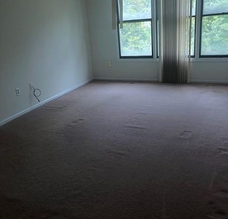4th image of 58 Burlington Ct #1711
