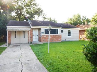 10013 Sierra Dr, Houston, TX 77051