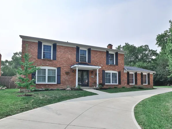 6075 Strathburn Ct, Cincinnati, OH 45230