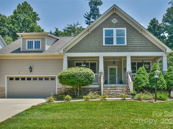 49 White Ash Dr, Asheville, NC 28803