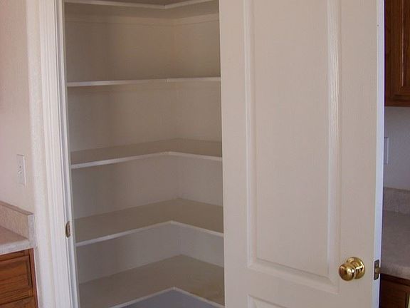 3rd image of 4853 Calle Bella Ave