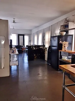 Rented by City Connections Realty | media 2