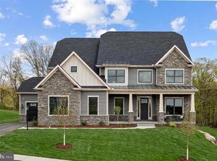 520 Newcomen Rd, Exton, PA 19341