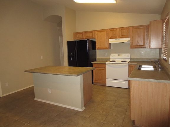 10621 W Hess St 10_10242013