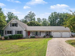 220 Roger Dr, Salisbury, NC 28147