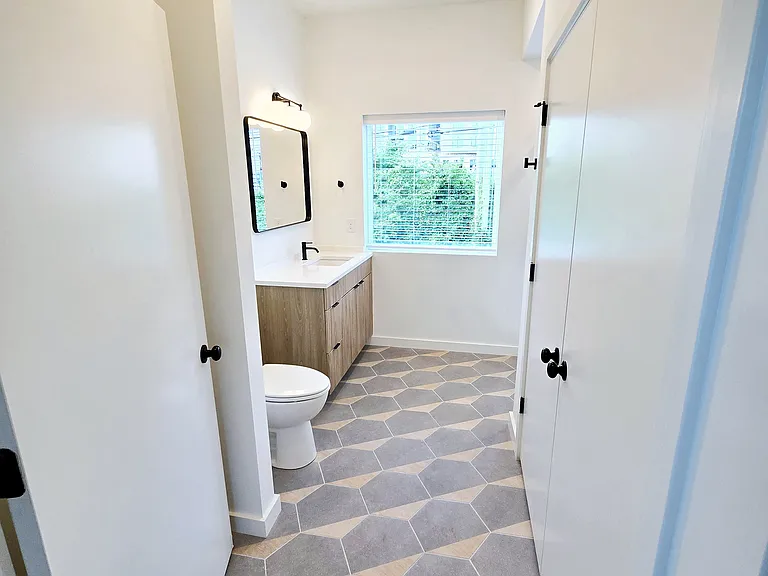 Full Bath