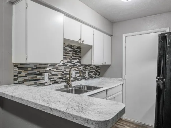 Cantera Apartment Homes