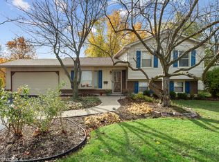 1115 Browning Ln, Lake Zurich, IL 60047