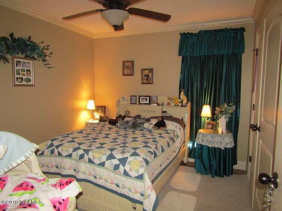 5th image of 717 Bergerie St