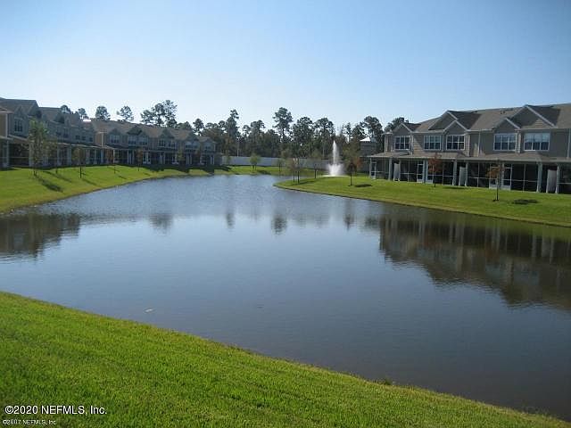1st image of 4170 Highwood Dr #1501