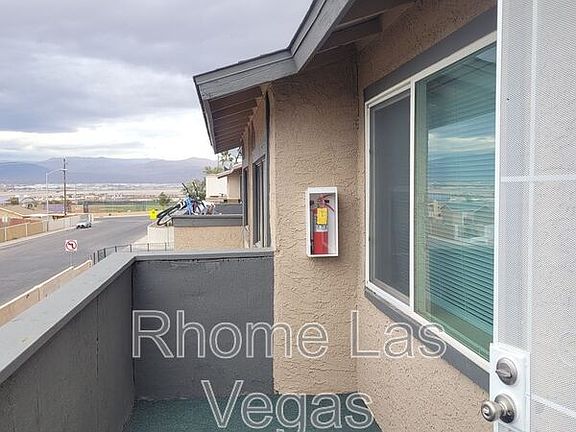 2nd image of 2341 Exeter Dr APT D