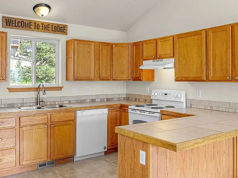238 Prunes Pl — Photo 5