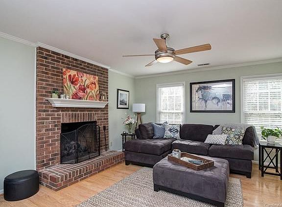 5th image of 4211 Foxmoor Dr