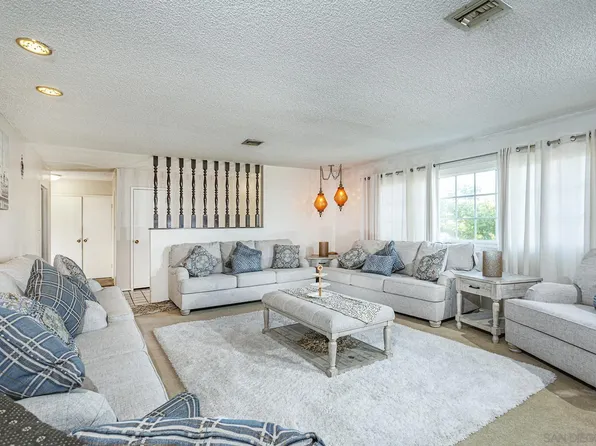 166 Via De Laurencio, Chula Vista, CA 91910