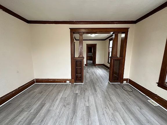 4th image of 1107 N Burdick St #1107B