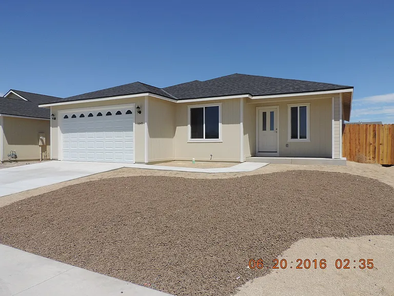 1845 Westward Ln — Photo 2