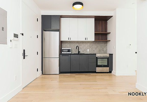 2nd image of 54 Troutman St #2C