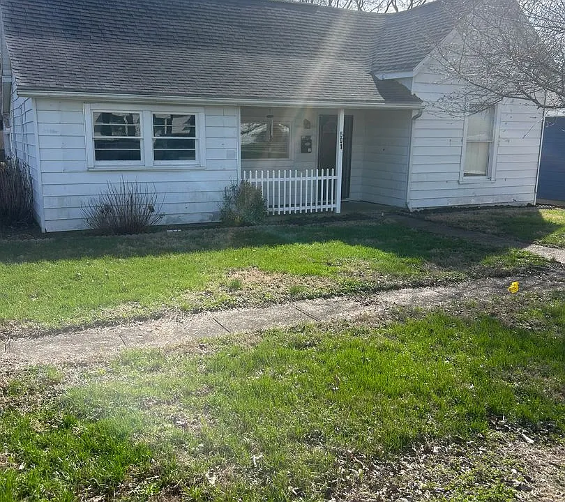 501 Lincoln Ave