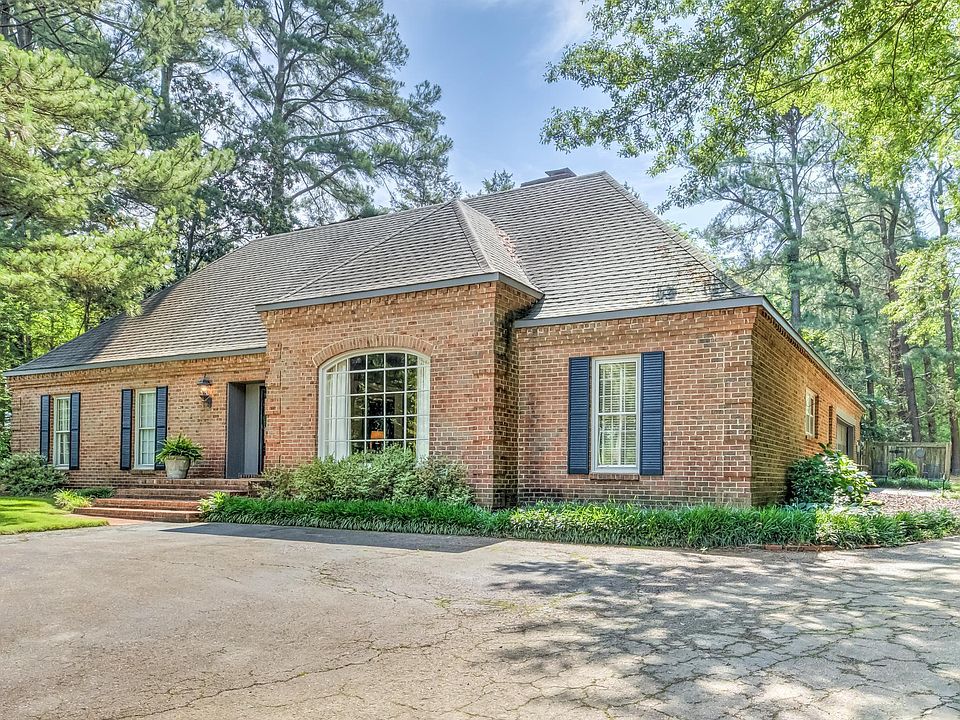 1st image of 2108 Pine Valley Cv