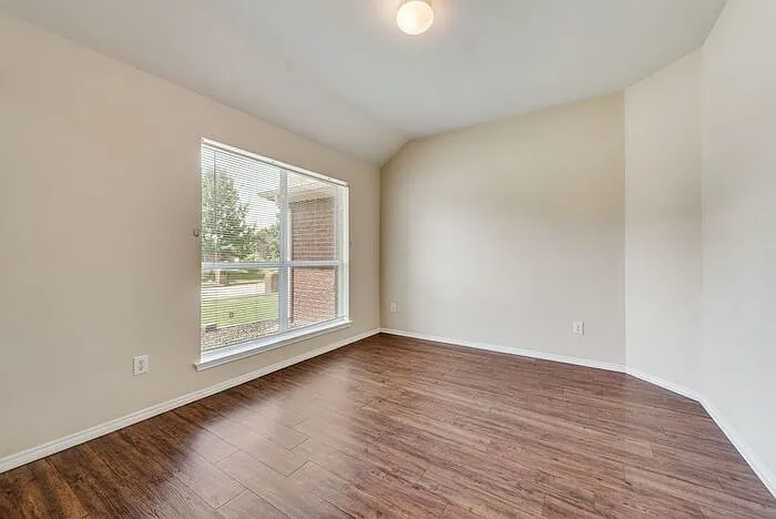 105 Shadybrook Dr — Photo 12