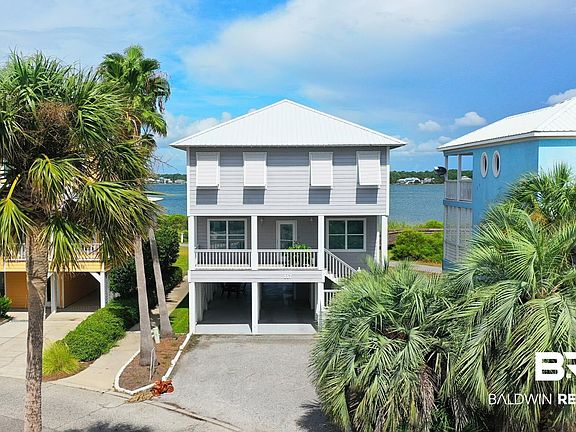2nd image of 117 Blue Lagoon Dr