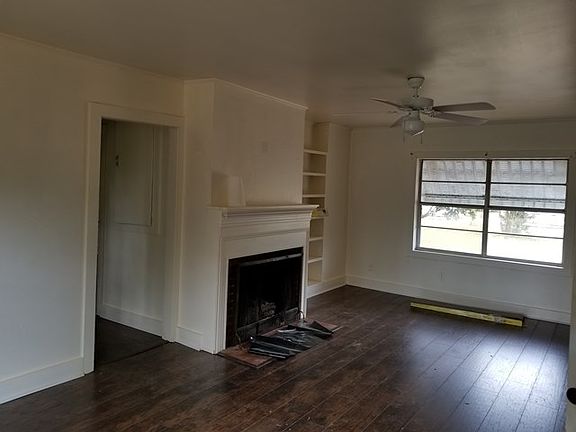 4th image of 504 N Jackson St