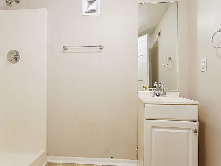 20 Moonglow Dr — Photo 16