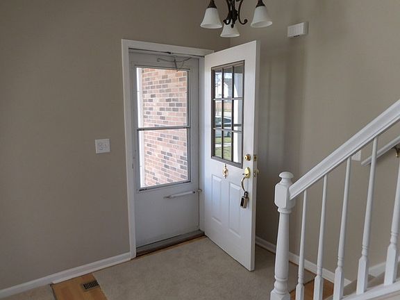 3rd image of 216 Dunton Ct