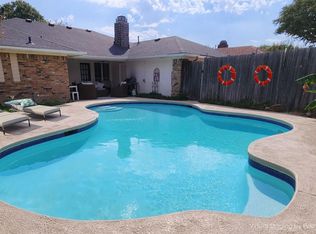4121 Midnight Dr, Plano, TX 75093