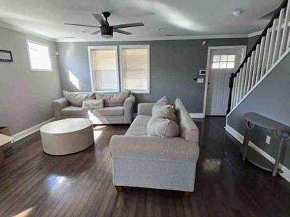 Additional Living Room