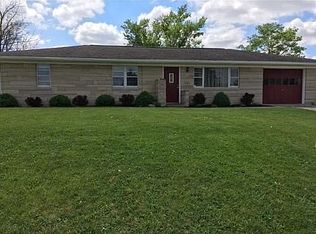 1115 Jackson St, Hope, IN 47246