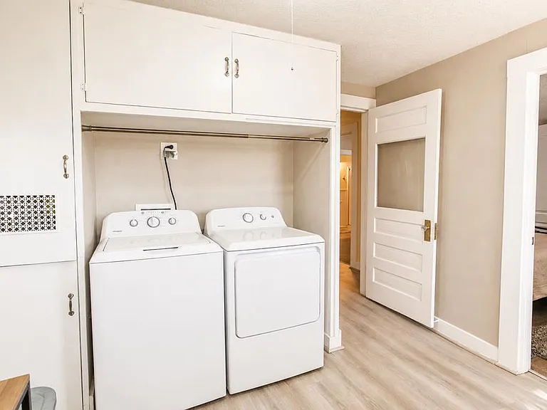 1809 S Lancaster St — Photo 18