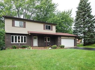 164 S Circle Ave, Bloomingdale, IL 60108