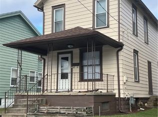 506 E Liberty St, Lowellville, OH 44436