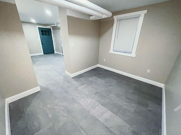 3rd image of 1331 Columbine St #1C