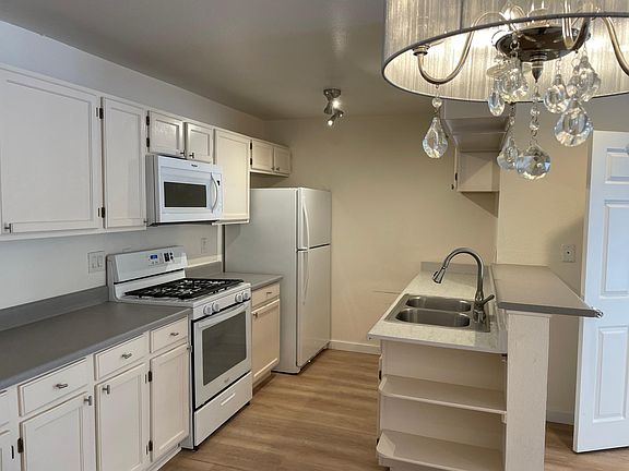 2nd image of 11603 Darlington Ave #2