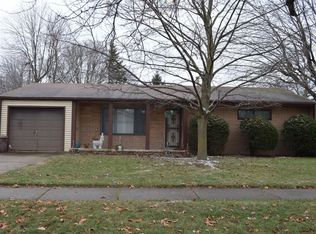 1399 Georgina Dr, Ypsilanti, MI 48198